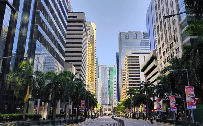 Motorcycle rental in Pasig